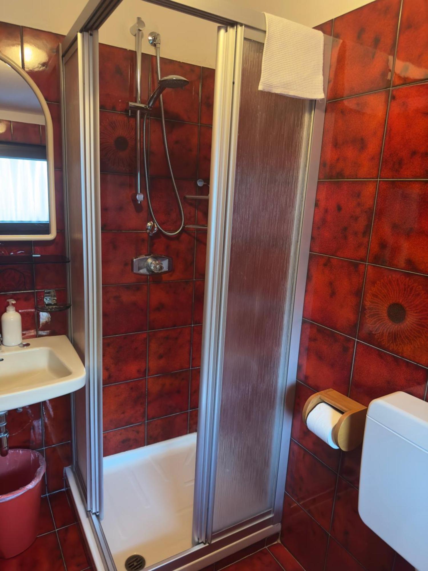 Hotel Zeni Мадона ди Кампильо Екстериор снимка