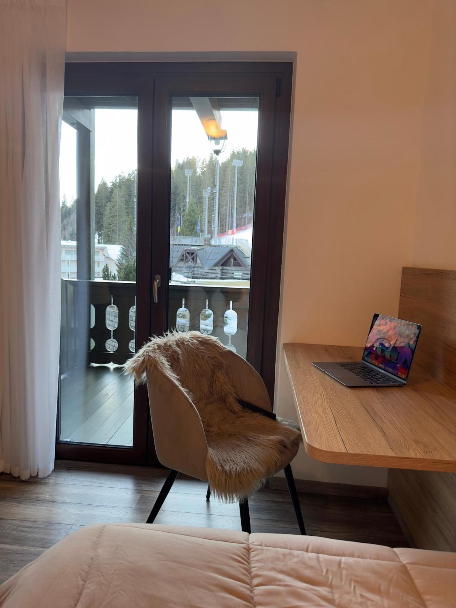 Hotel Zeni Мадона ди Кампильо Екстериор снимка