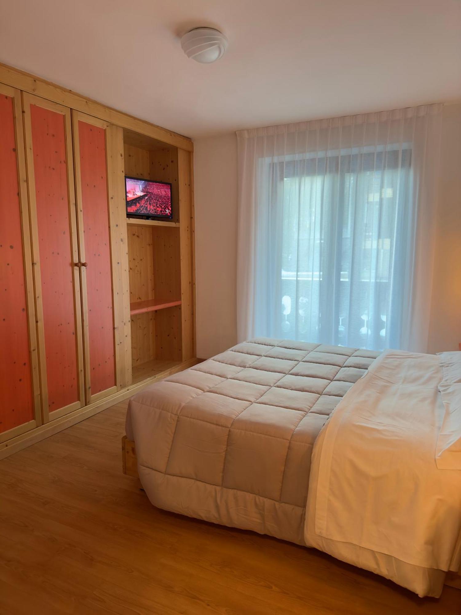 Hotel Zeni Мадона ди Кампильо Екстериор снимка